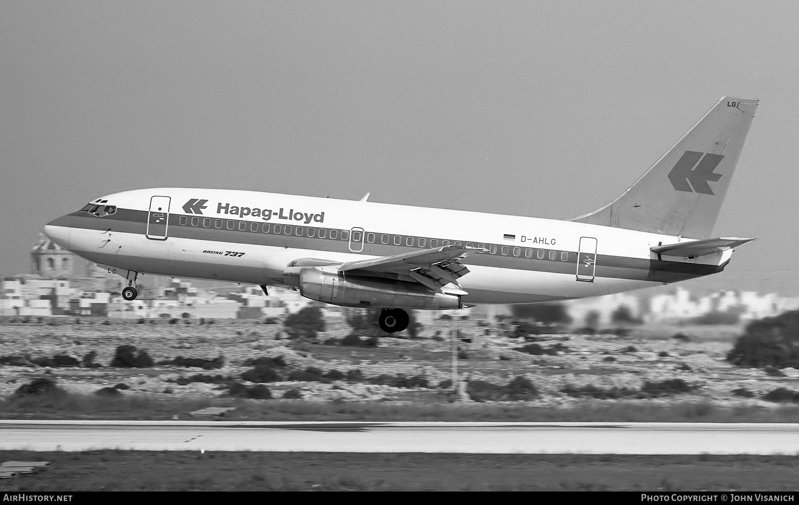 Aircraft Photo of D-AHLG | Boeing 737-2K5/Adv | Hapag-Lloyd | AirHistory.net #479680