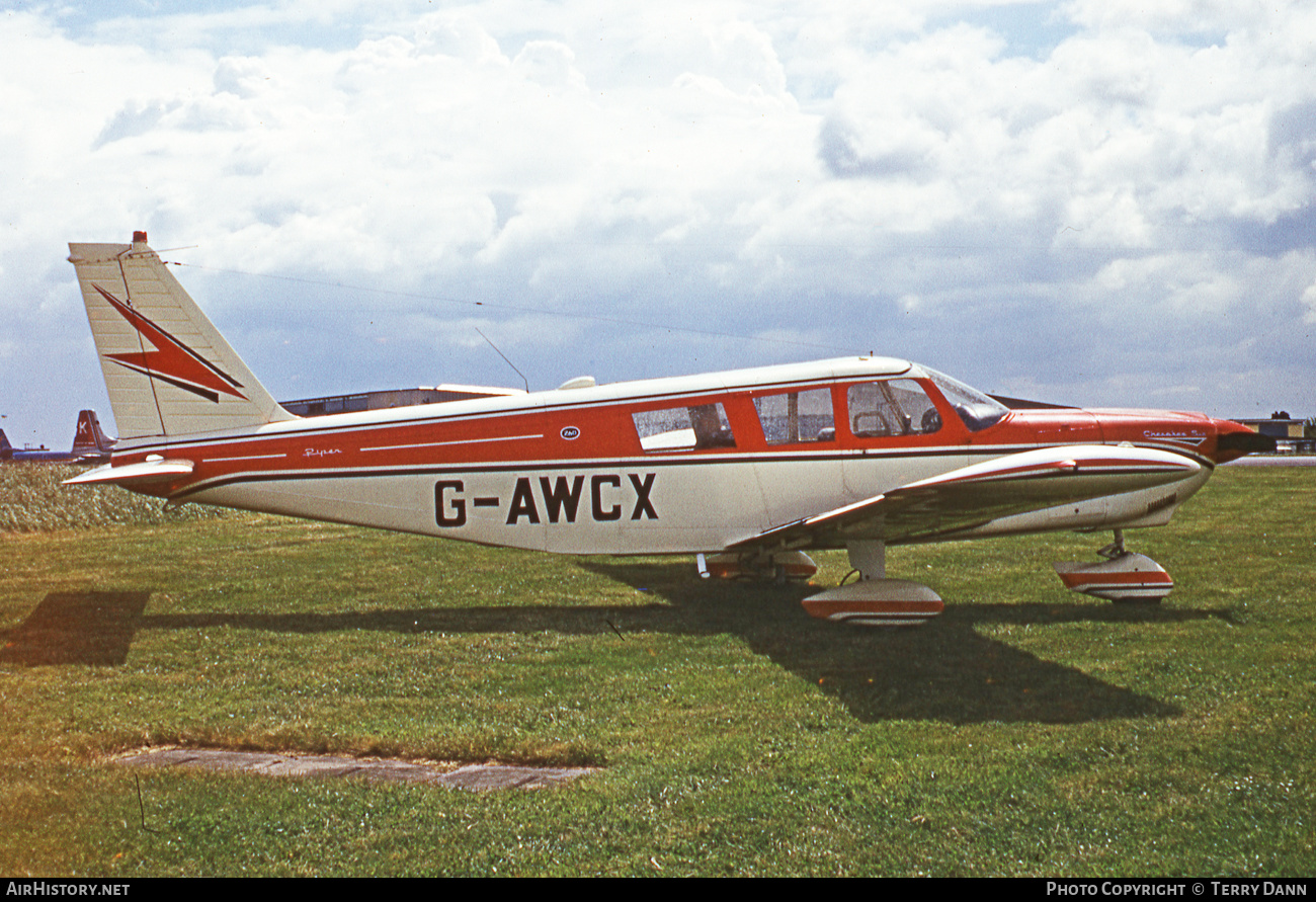 Aircraft Photo of G-AWCX | Piper PA-32-260 Cherokee Six | AirHistory.net #479826