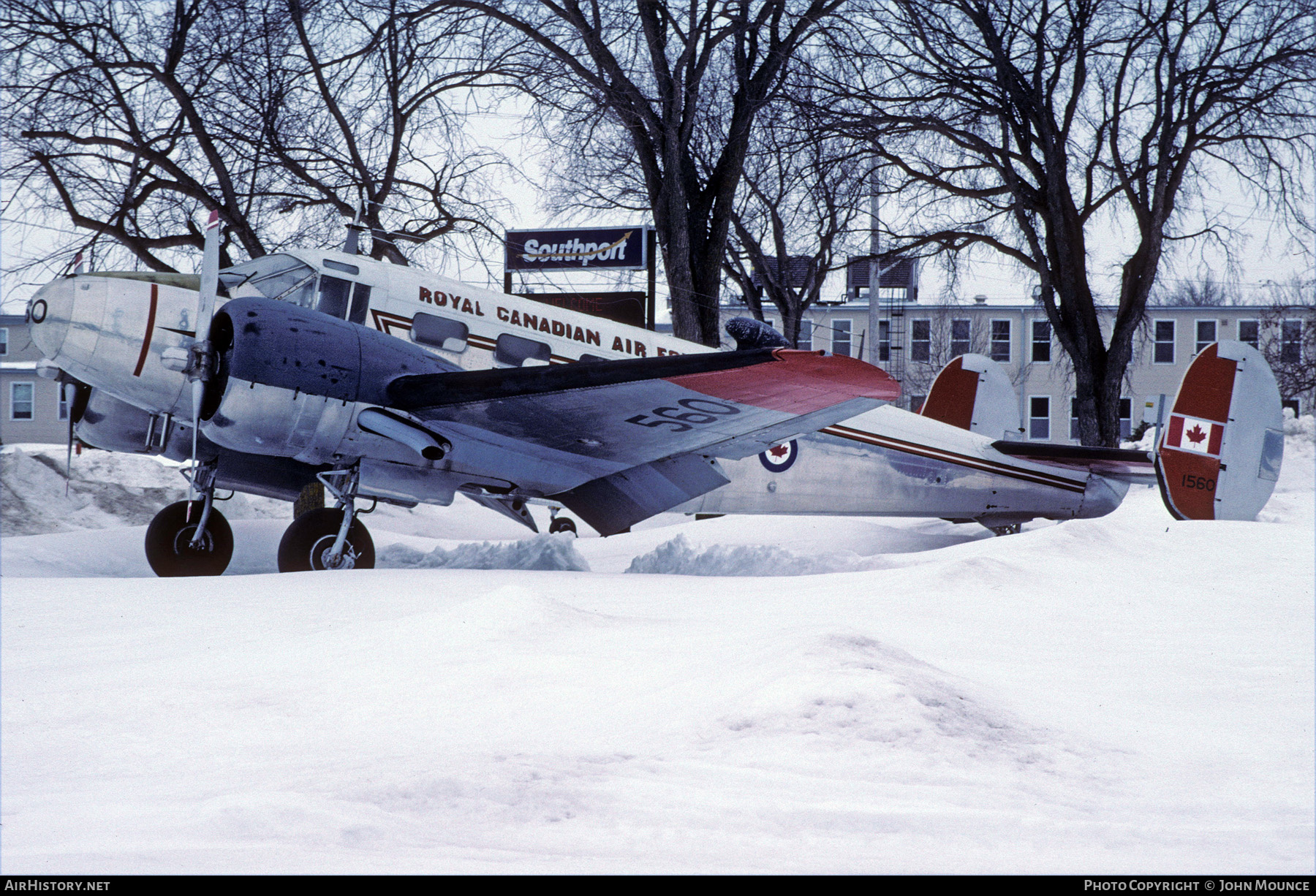 Aircraft Photo of 1560 | Beech Expeditor 3TM | Canada - Air Force | AirHistory.net #479954