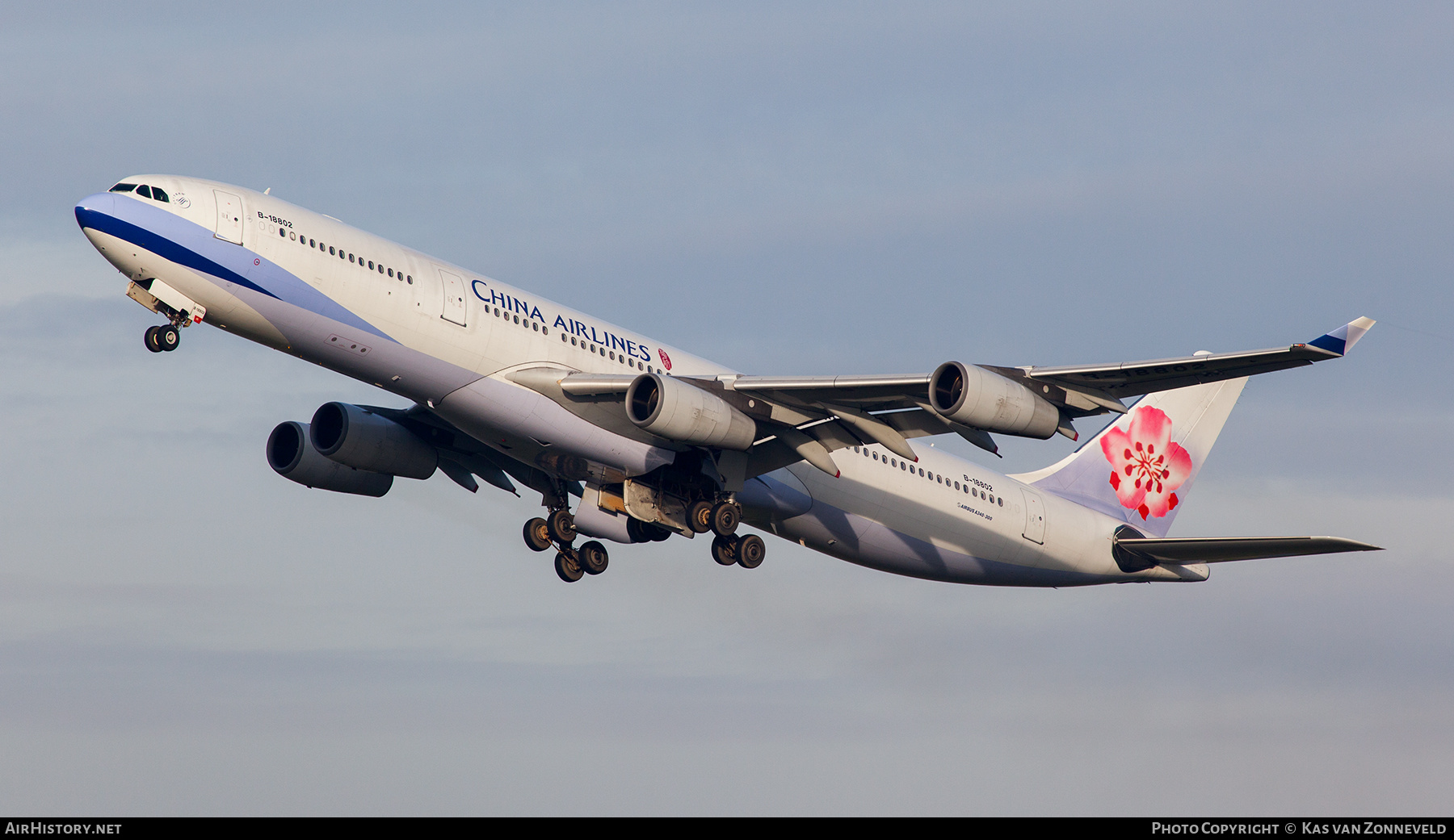 Aircraft Photo of B-18802 | Airbus A340-313X | China Airlines | AirHistory.net #479979