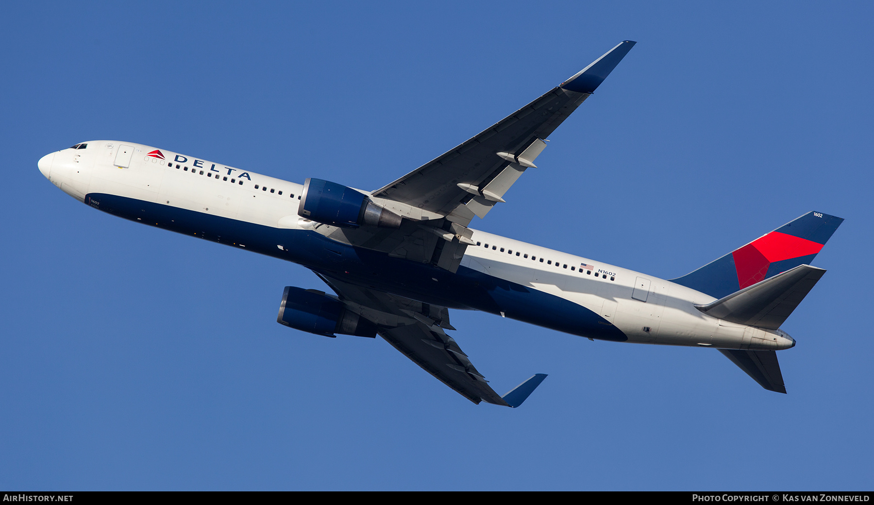 Aircraft Photo of N1602 | Boeing 767-332/ER | Delta Air Lines | AirHistory.net #479982