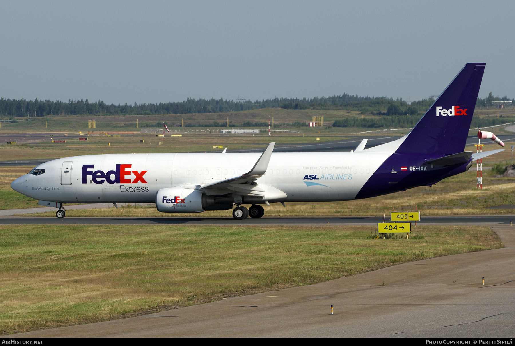 Aircraft Photo of OE-IXA | Boeing 737-8AS(BCF) | FedEx Express | AirHistory.net #480017