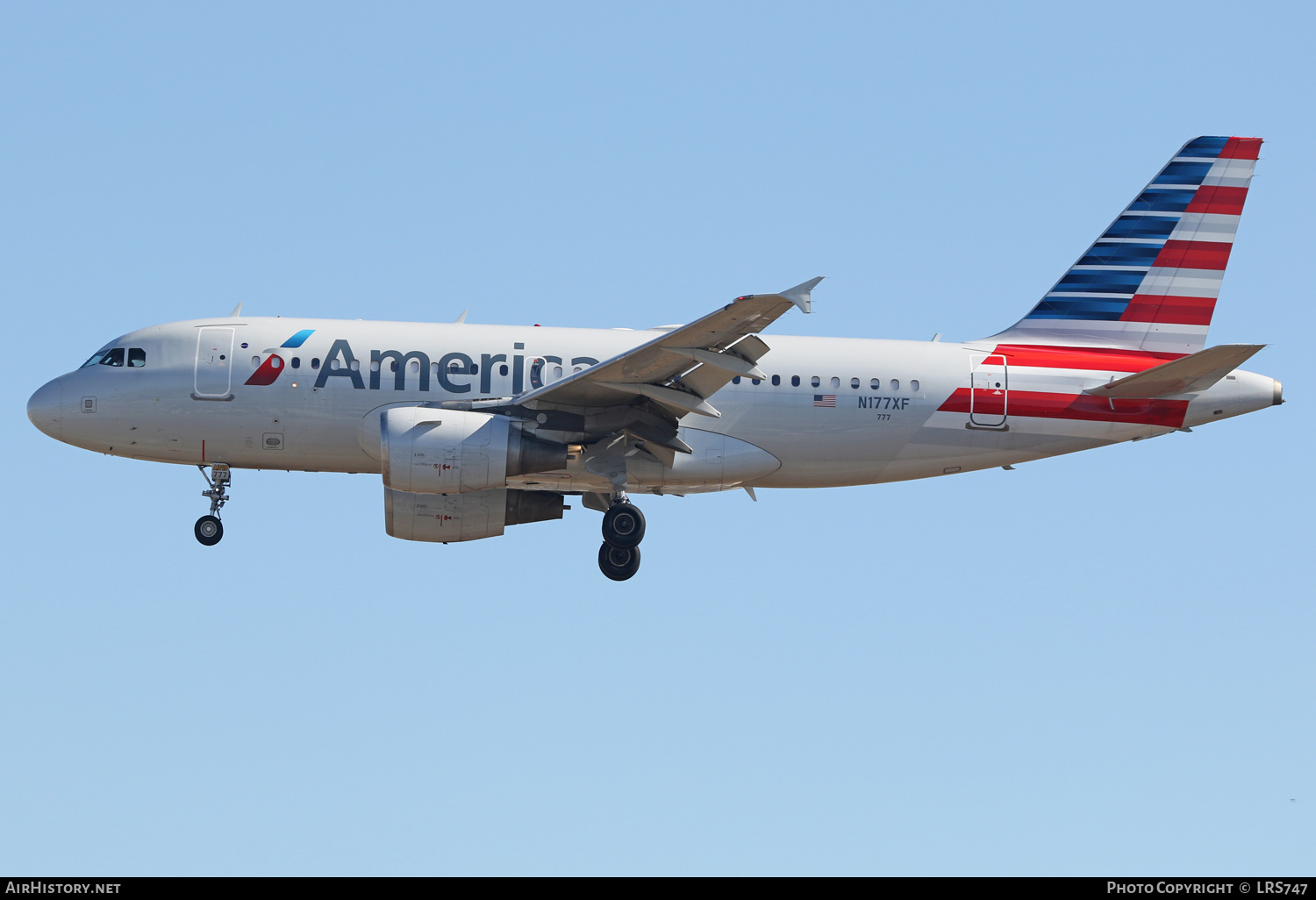 Aircraft Photo of N177XF | Airbus A319-112 | American Airlines | AirHistory.net #480110