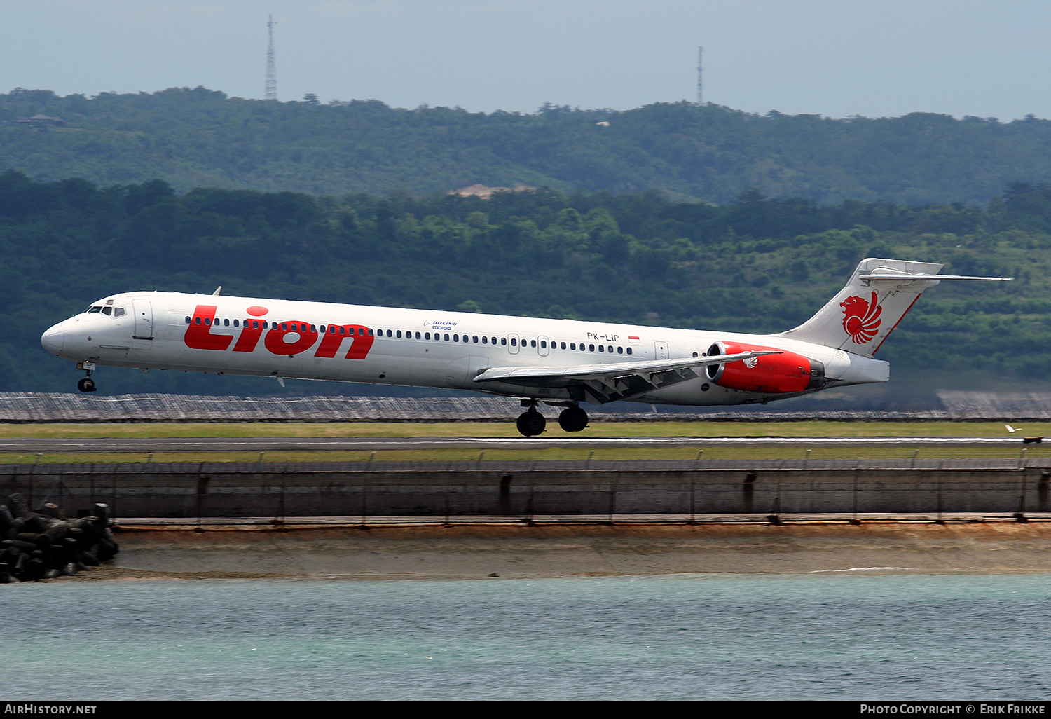 Aircraft Photo of PK-LIP | McDonnell Douglas MD-90-30 | Lion Air | AirHistory.net #480118