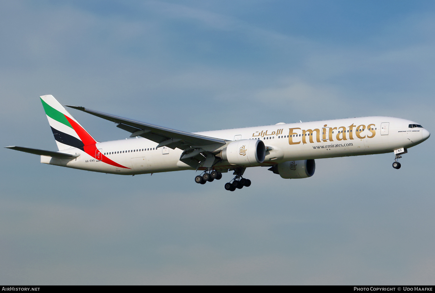 Aircraft Photo of A6-ENS | Boeing 777-31H/ER | Emirates | AirHistory.net #480261
