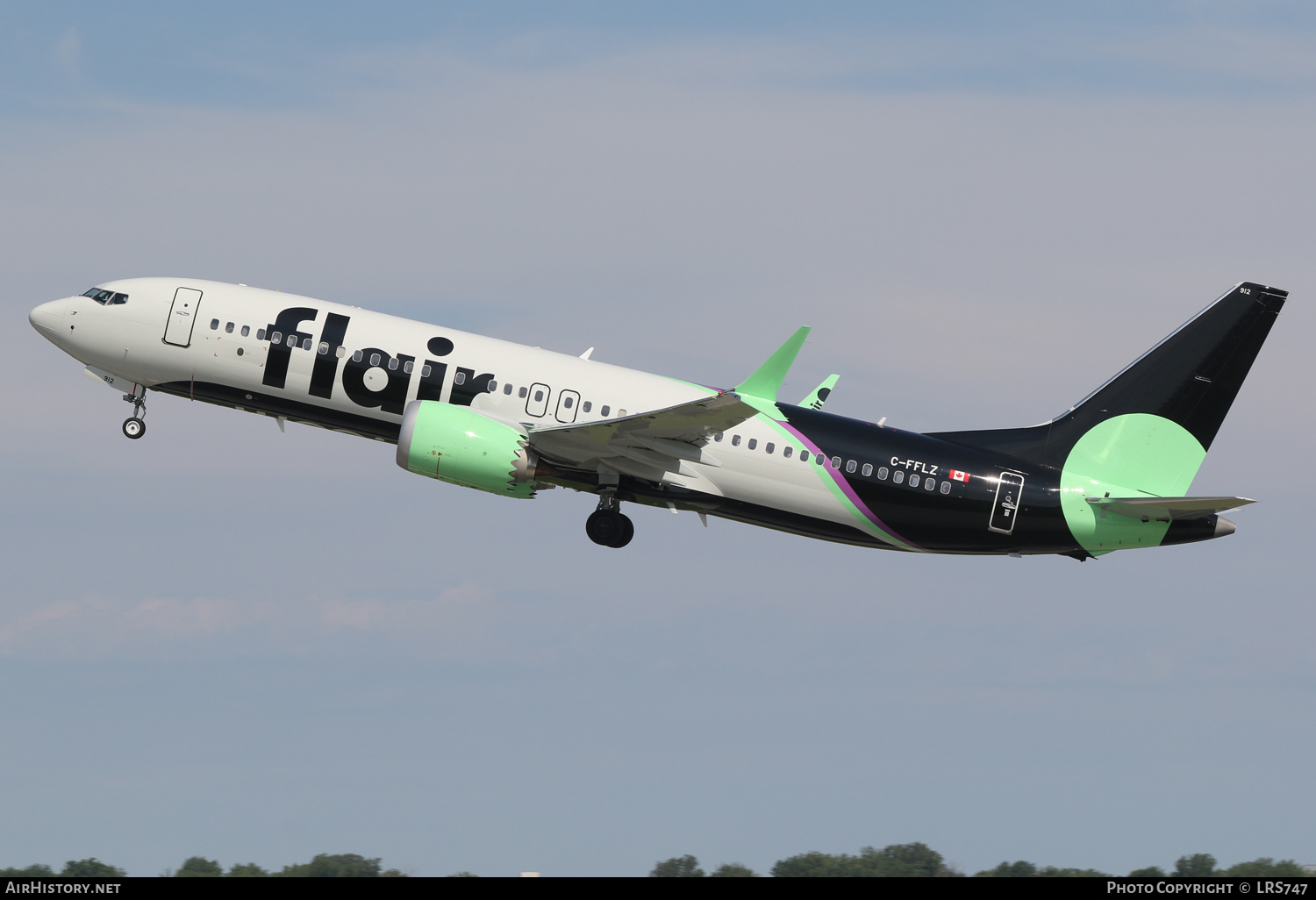 Aircraft Photo of C-FFLZ | Boeing 737-8 Max 8 | Flair Airlines | AirHistory.net #480402
