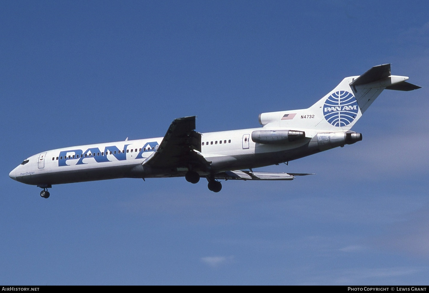 Aircraft Photo of N4732 | Boeing 727-235 | Pan American World Airways - Pan Am | AirHistory.net #480412