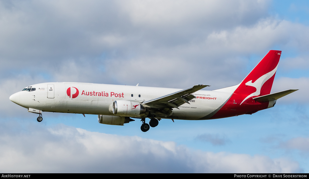 Aircraft Photo of VH-XNH | Boeing 737-4S3(SF) | Australia Post | AirHistory.net #480435