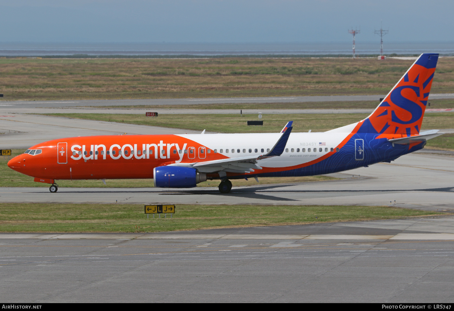 Aircraft Photo of N834SY | Boeing 737-8KN | Sun Country Airlines | AirHistory.net #480456