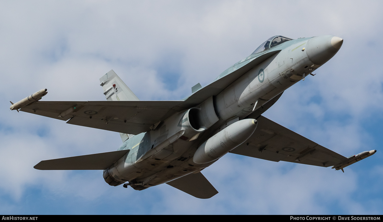 Aircraft Photo of A21-7 | McDonnell Douglas F/A-18A Hornet | Australia - Air Force | AirHistory.net #480457