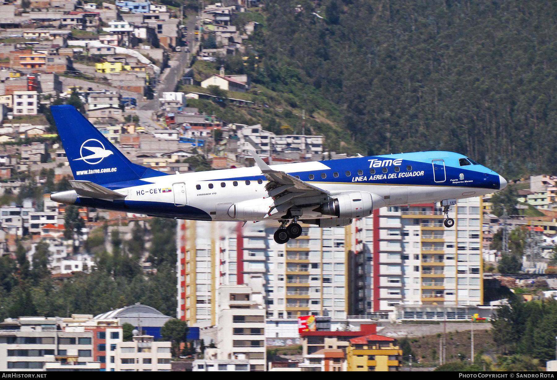 Aircraft Photo of HC-CEY | Embraer 170LR (ERJ-170-100LR) | TAME Línea Aérea del Ecuador | AirHistory.net #480553