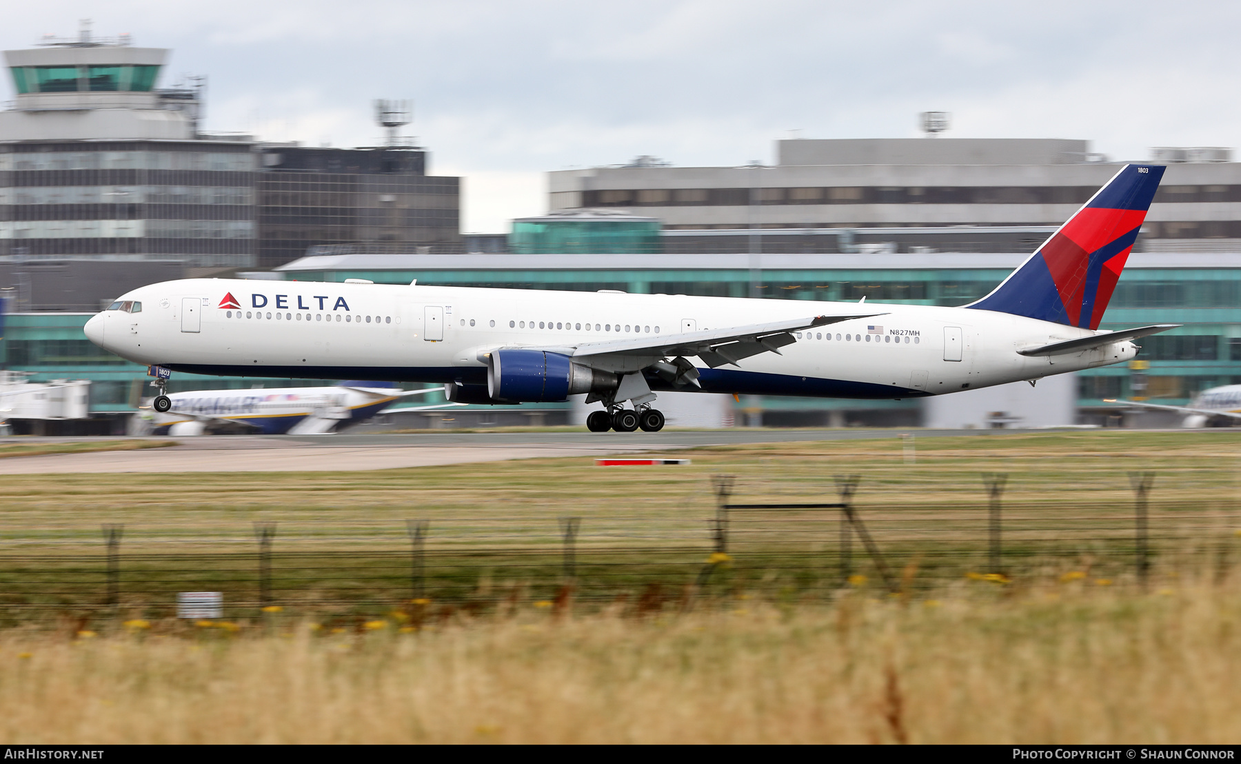 Aircraft Photo of N827MH | Boeing 767-432/ER | Delta Air Lines | AirHistory.net #480575
