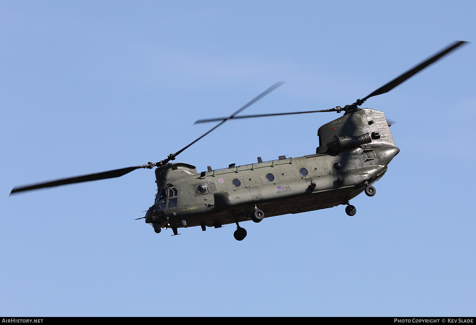 Aircraft Photo of ZA681 | Boeing Vertol Chinook HC6A | UK - Air Force | AirHistory.net #480617