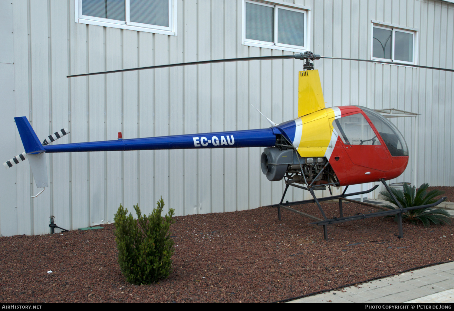 Aircraft Photo of EC-GAU | Robinson R-22 Beta | AirHistory.net #480659