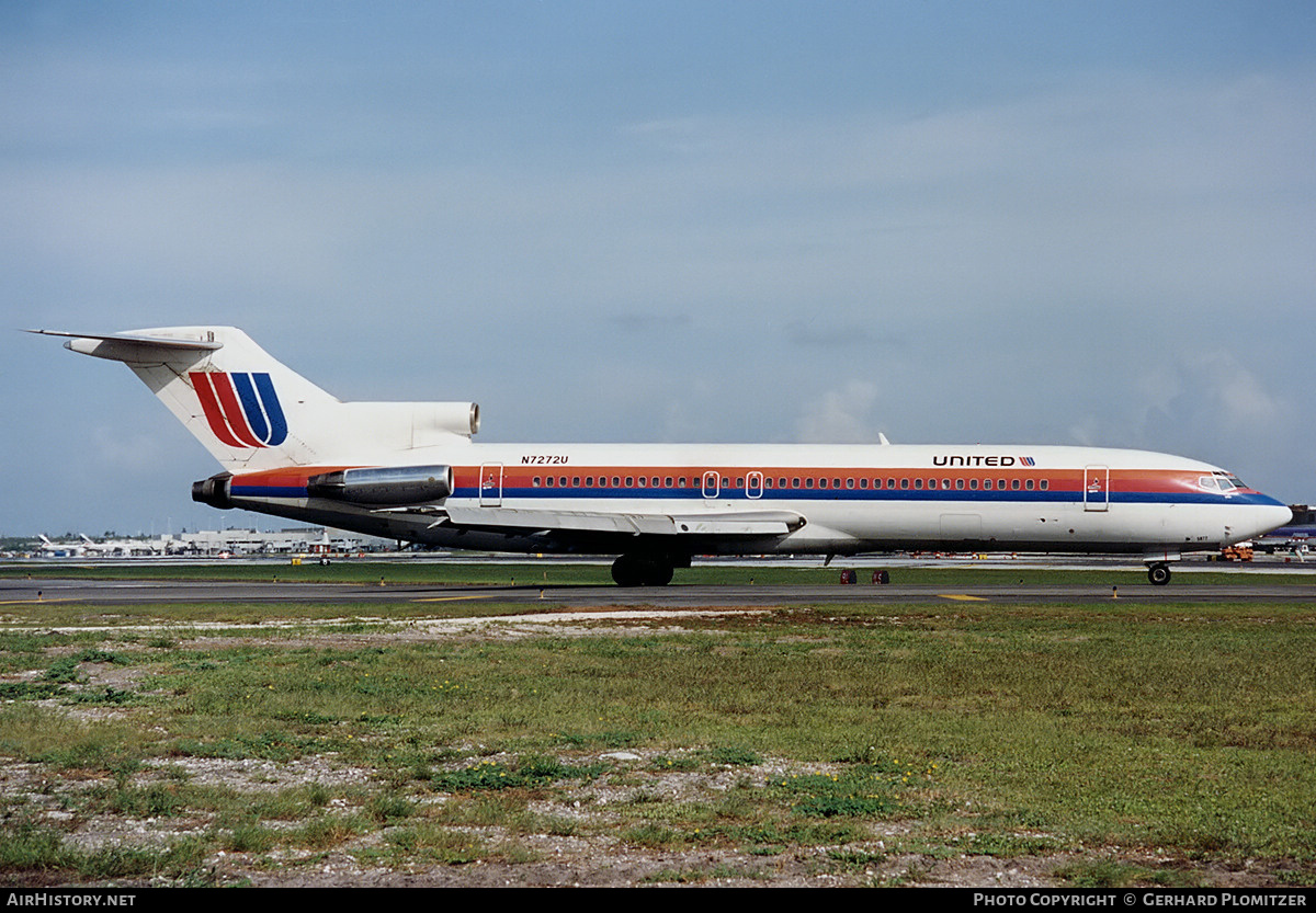Aircraft Photo of N7272U | Boeing 727-222/Adv | United Airlines | AirHistory.net #480725