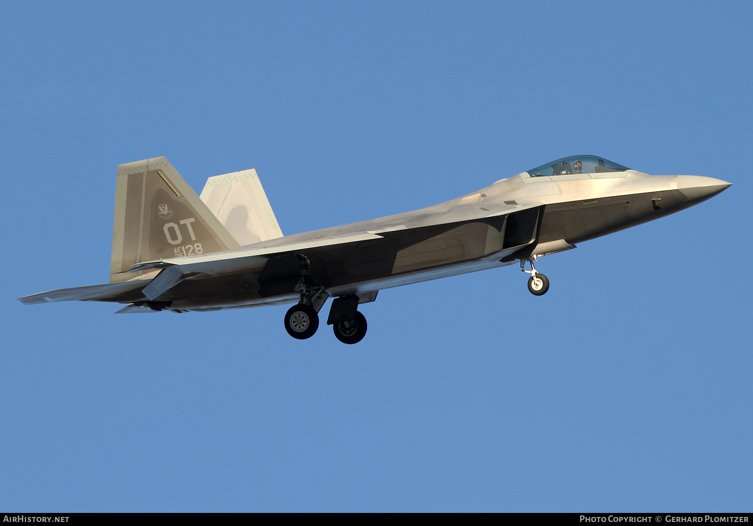 Aircraft Photo of 06-4128 / 06-128 | Lockheed Martin F-22A Raptor | USA - Air Force | AirHistory.net #480758