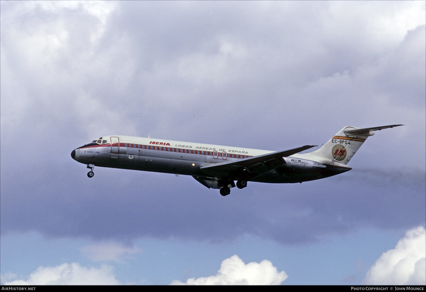Aircraft Photo of EC-BPG | McDonnell Douglas DC-9-32 | Iberia | AirHistory.net #480783