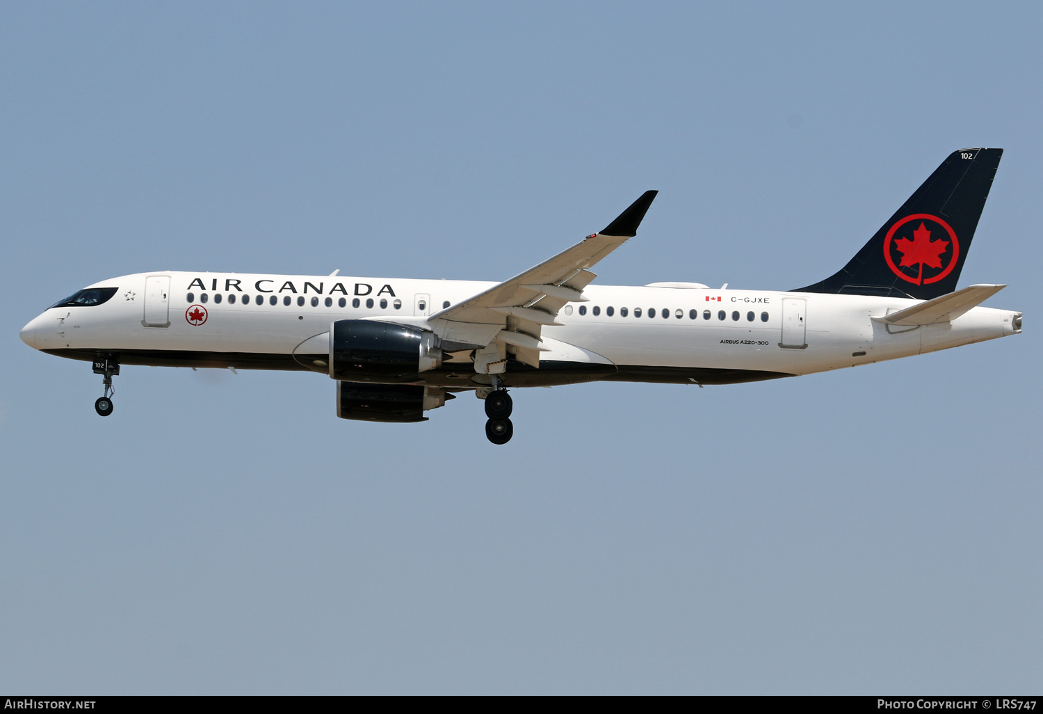 Aircraft Photo of C-GJXE | Airbus A220-371 (BD-500-1A11) | Air Canada | AirHistory.net #480907
