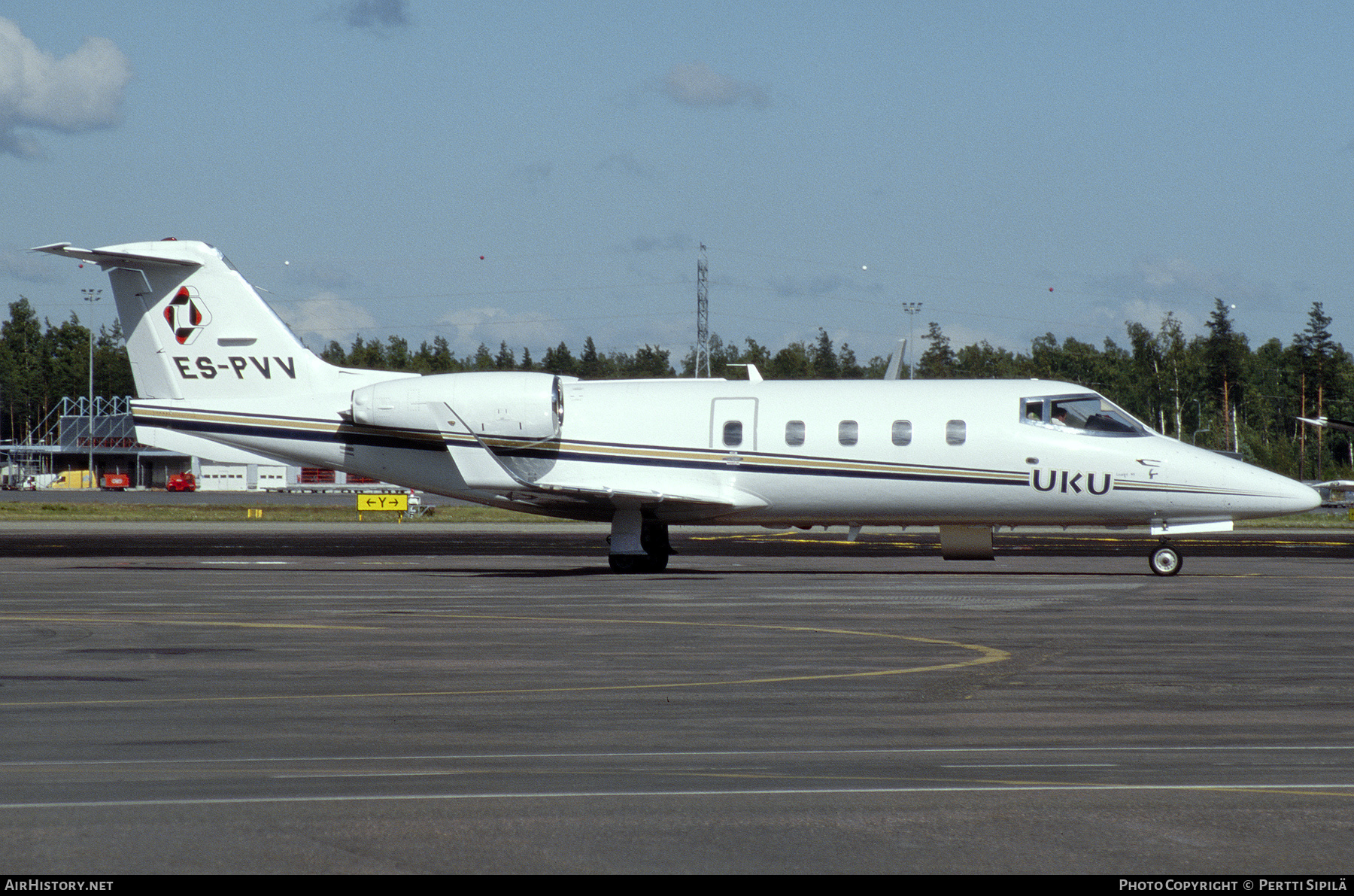 Aircraft Photo of ES-PVV | Gates Learjet 55 | UKU | AirHistory.net #480973