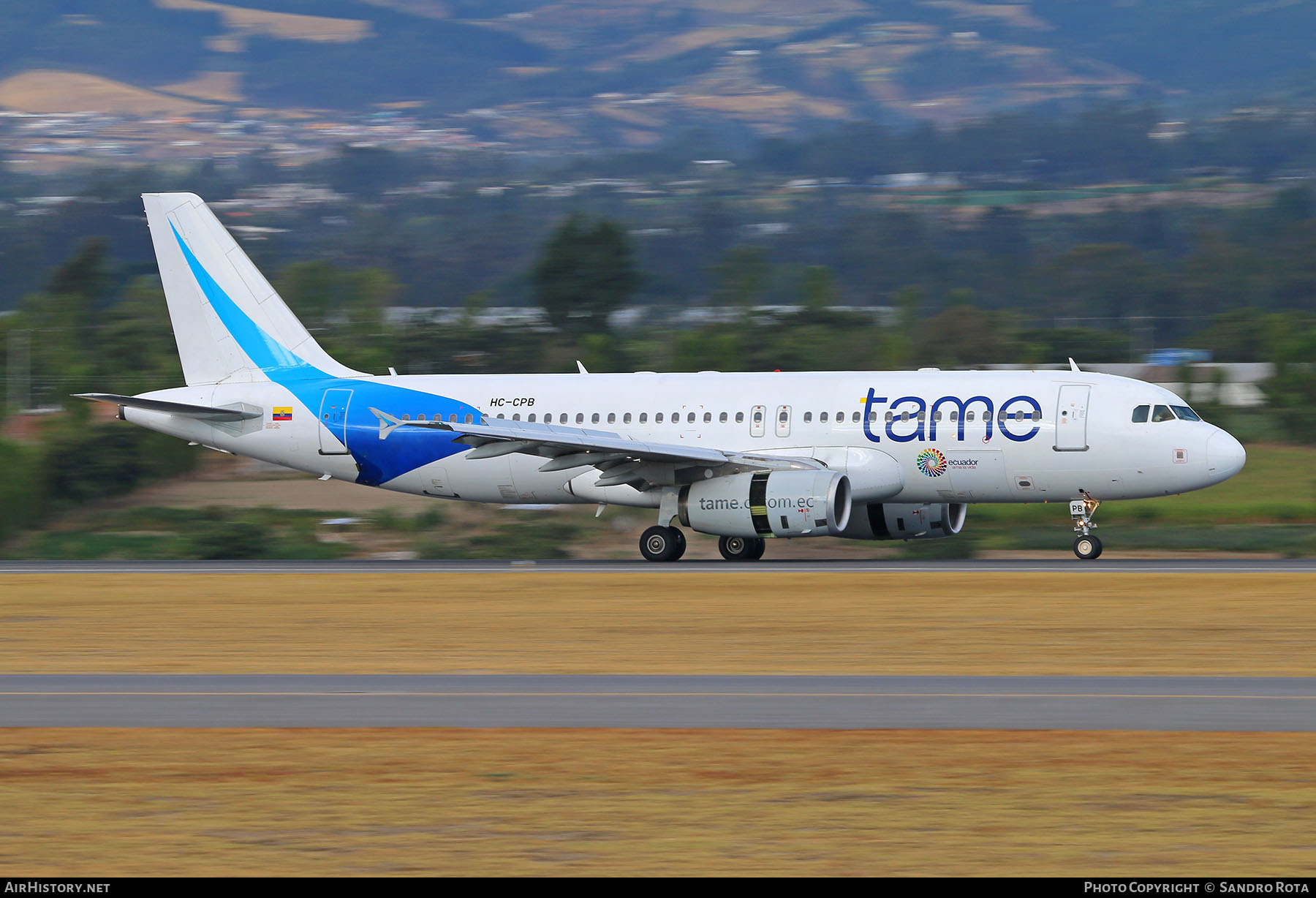 Aircraft Photo of HC-CPB | Airbus A320-233 | TAME Línea Aérea del Ecuador | AirHistory.net #480989