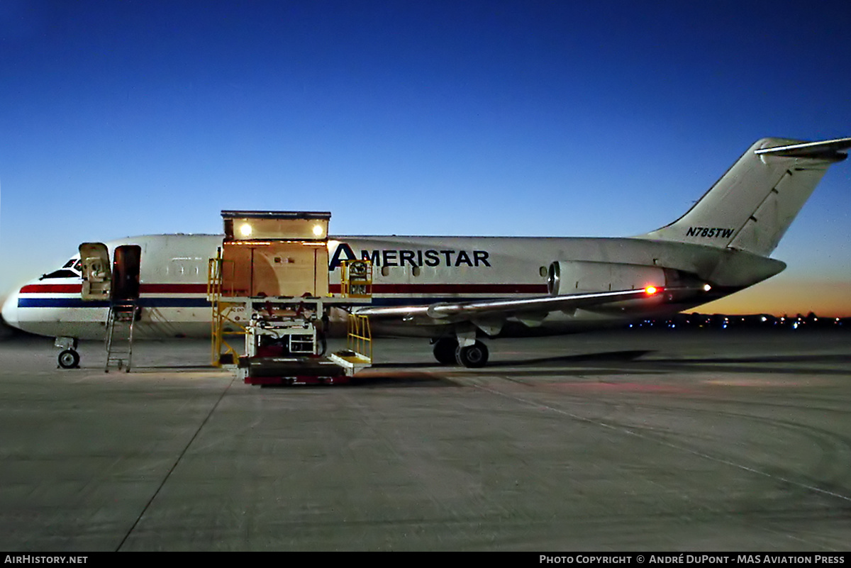 Aircraft Photo of N785TW | McDonnell Douglas DC-9-15/F | Ameristar Jet Charters | AirHistory.net #481105