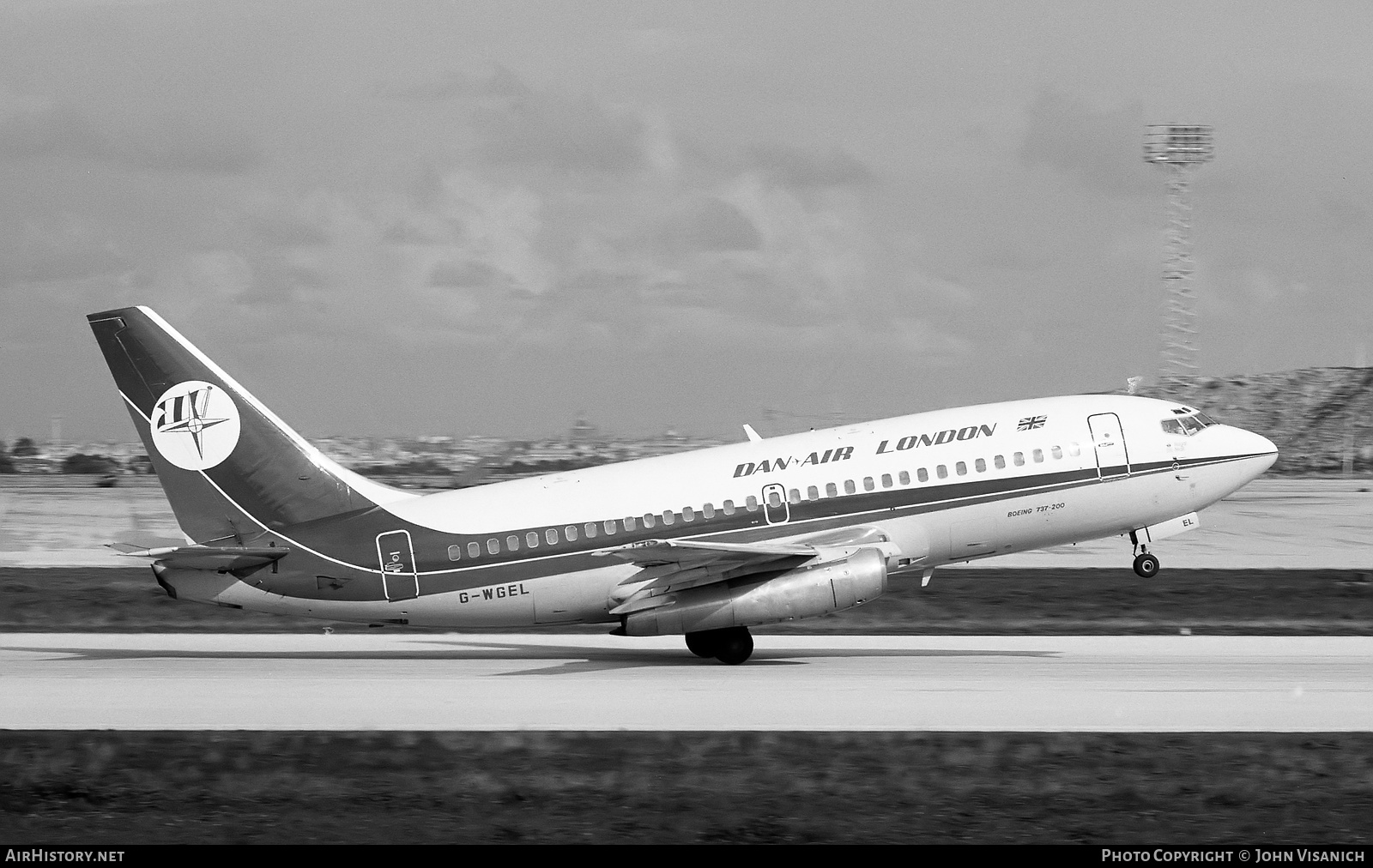 Aircraft Photo of G-WGEL | Boeing 737-2U4/Adv | Dan-Air London | AirHistory.net #481185