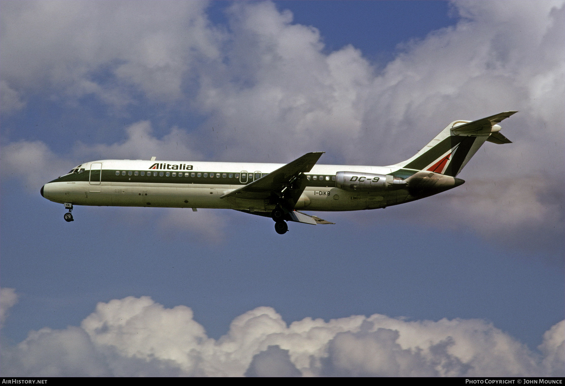 Aircraft Photo of I-DIKB | McDonnell Douglas DC-9-32 | Alitalia | AirHistory.net #481198