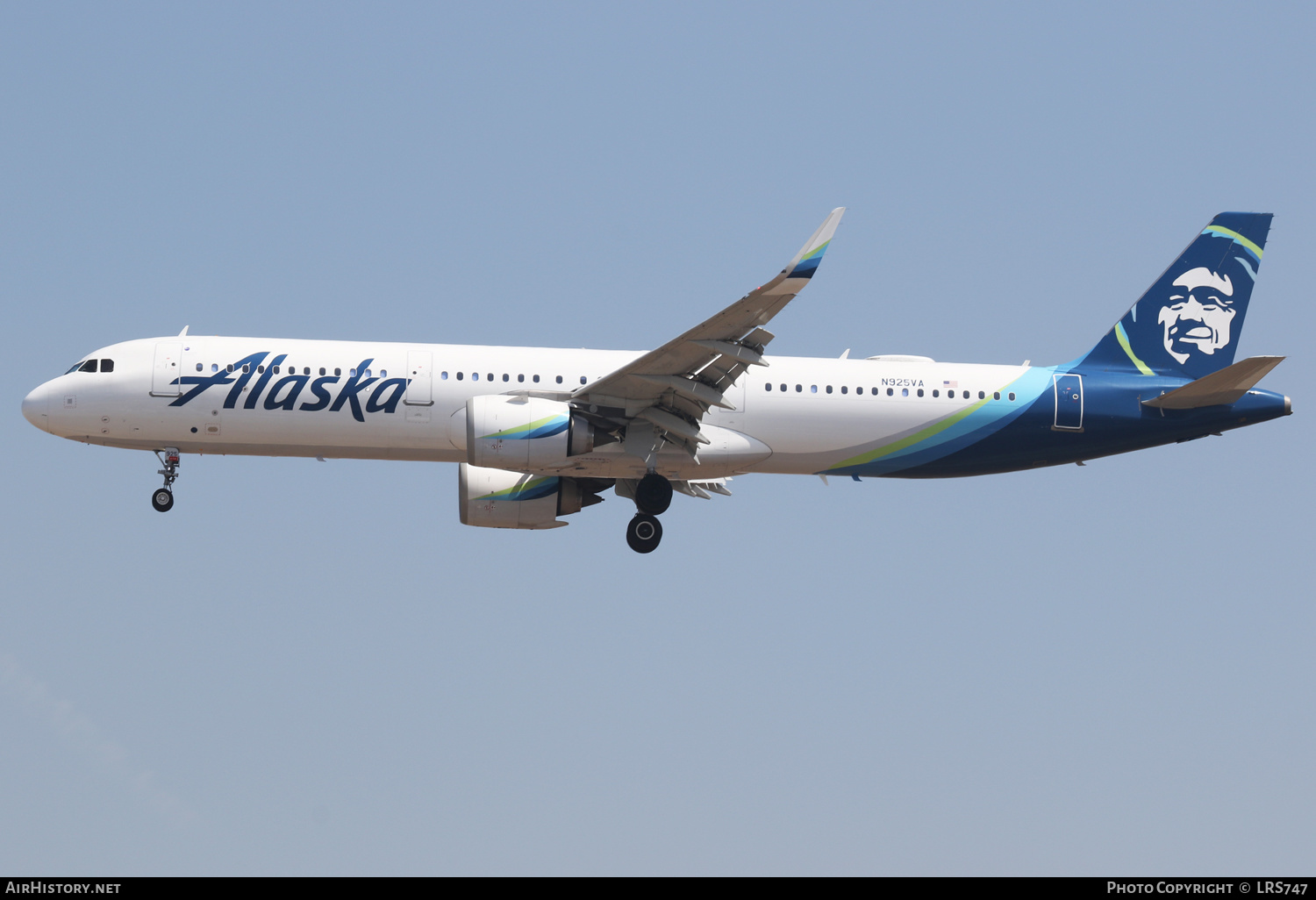 Aircraft Photo of N925VA | Airbus A321-253N | Alaska Airlines | AirHistory.net #481251