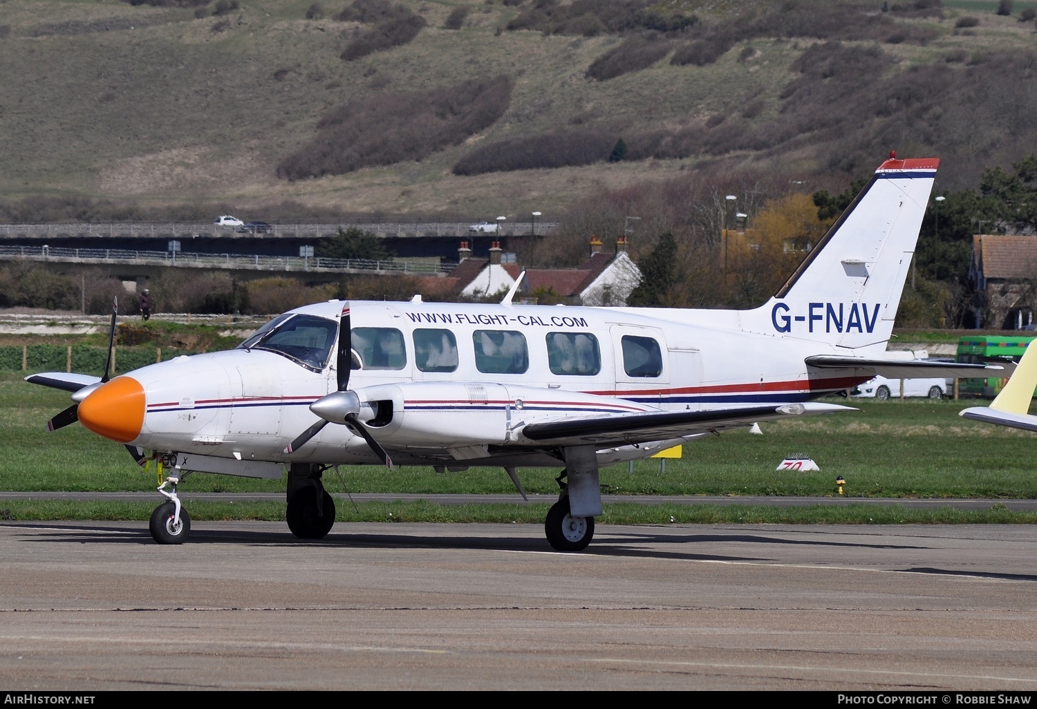 Aircraft Photo of G-FNAV | Piper PA-31-350 Navajo Chieftain | Flight Calibration Service | AirHistory.net #481313