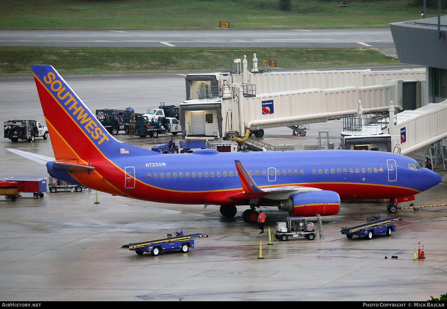 Aircraft Photo of N725SW | Boeing 737-7H4 | Southwest Airlines | AirHistory.net #481372