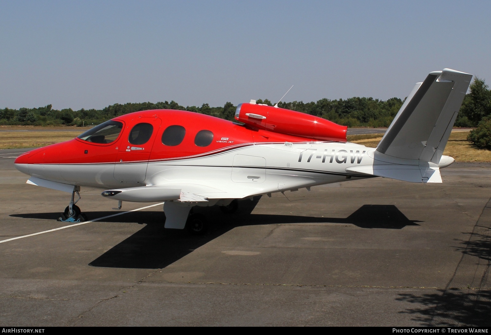 Aircraft Photo of T7-HGW | Cirrus SF-50 Vision G2 | AirHistory.net #481385