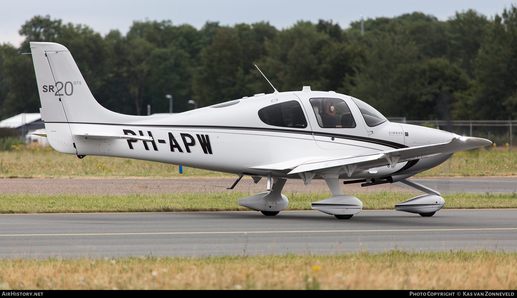 Aircraft Photo of PH-APW | Cirrus SR-20 G3-GTS | AirHistory.net #481400