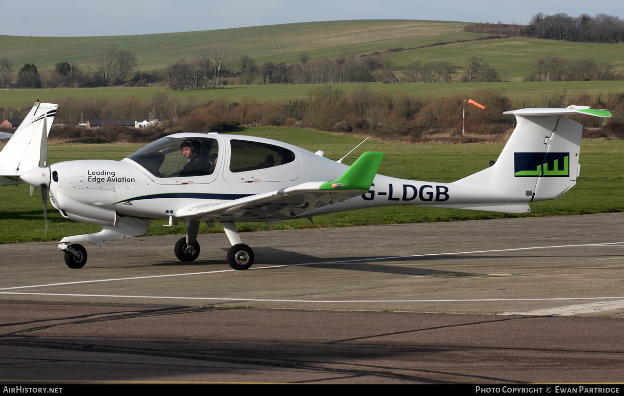 Aircraft Photo of G-LDGB | Diamond DA40 NG Diamond Star | Leading Edge Aviation | AirHistory.net #481410