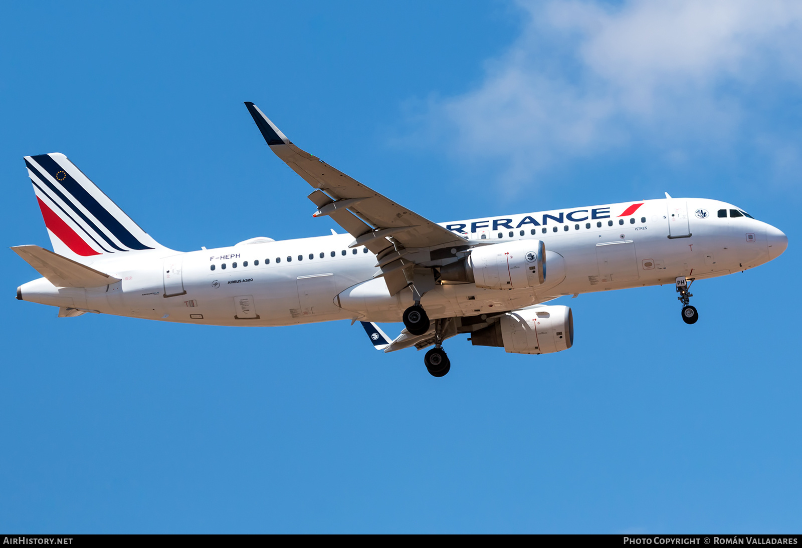 Aircraft Photo of F-HEPH | Airbus A320-214 | Air France | AirHistory.net #481478