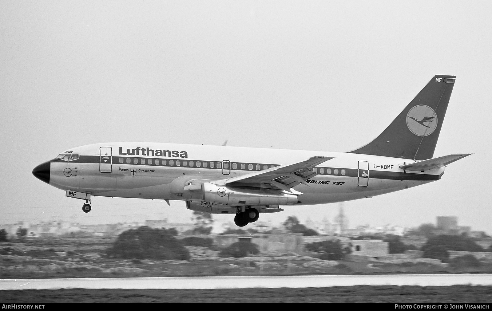 Aircraft Photo of D-ABMF | Boeing 737-230/Adv | Lufthansa | AirHistory.net #481543