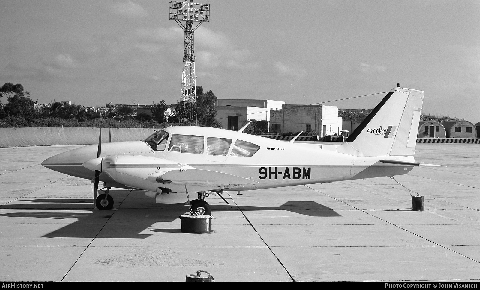 Aircraft Photo of 9H-ABM | Piper PA-23-250 Aztec E | Excelair | AirHistory.net #481550