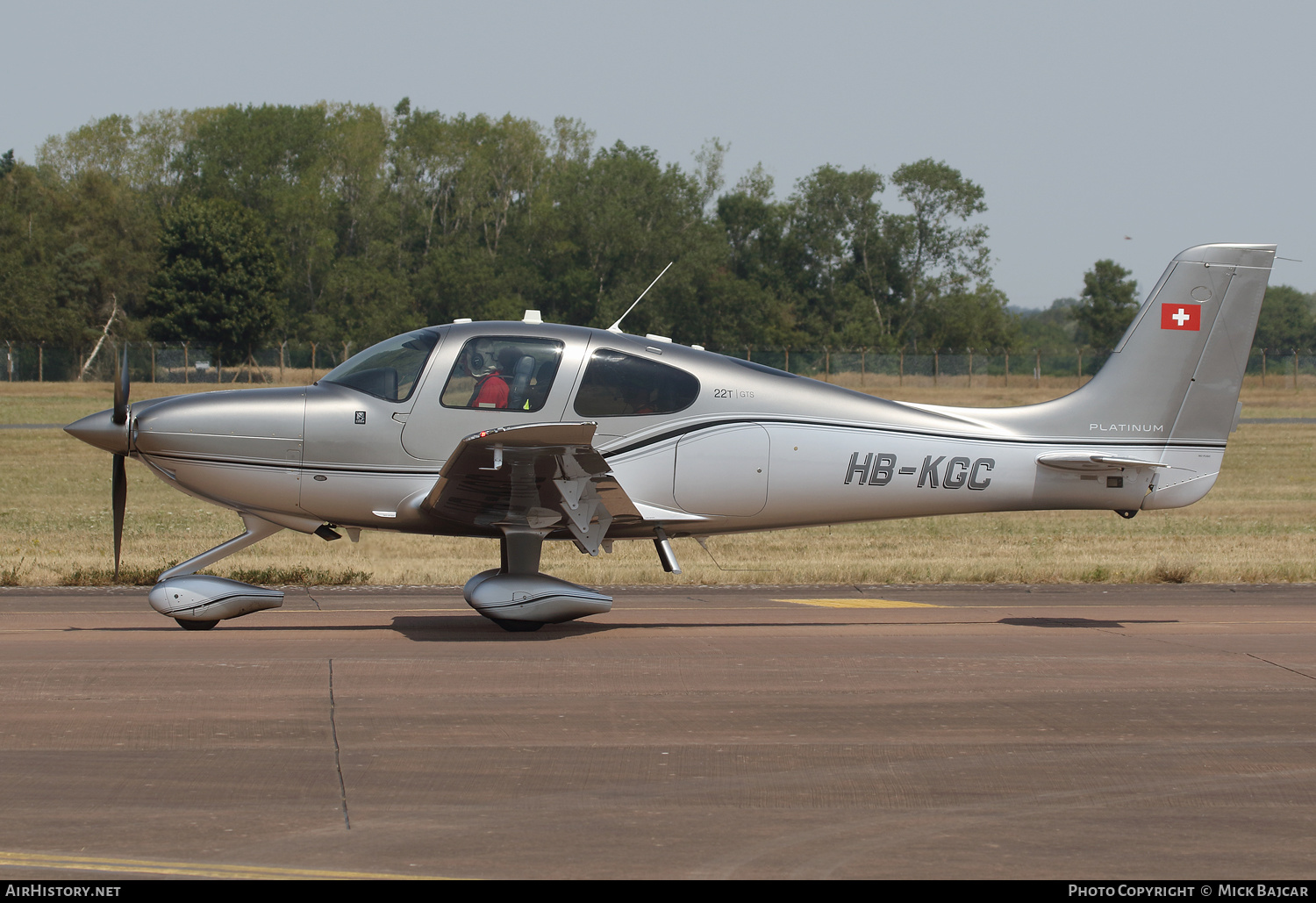 Aircraft Photo of HB-KGC | Cirrus SR-22T G6-GTS Platinum | AirHistory.net #481565
