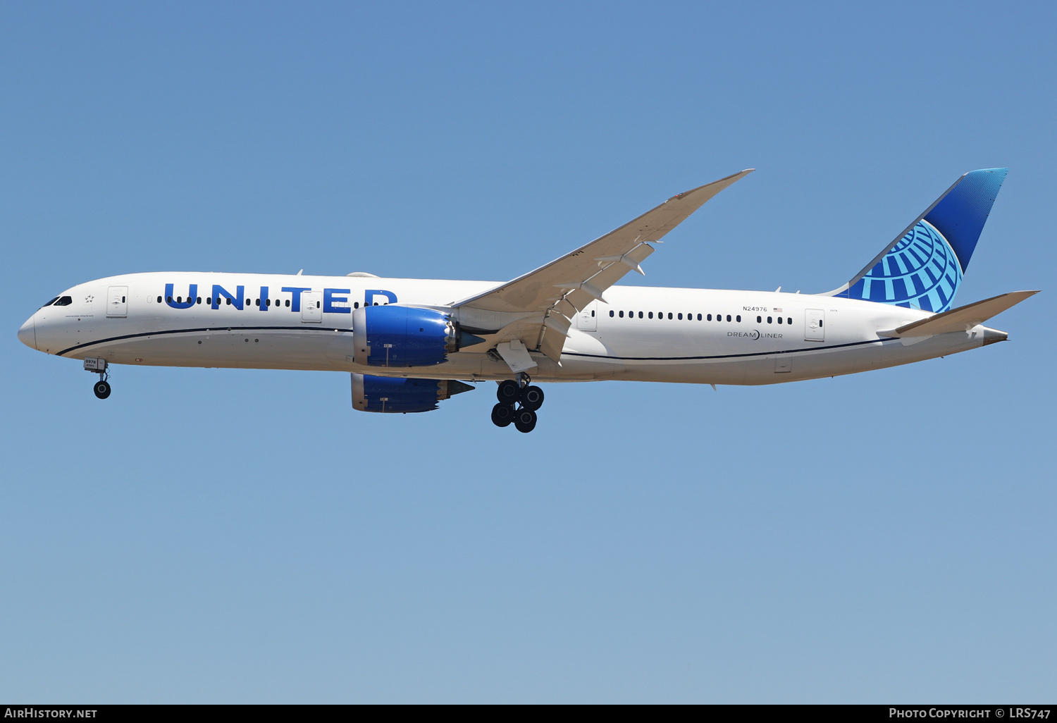 Aircraft Photo of N24976 | Boeing 787-9 Dreamliner | United Airlines | AirHistory.net #481574