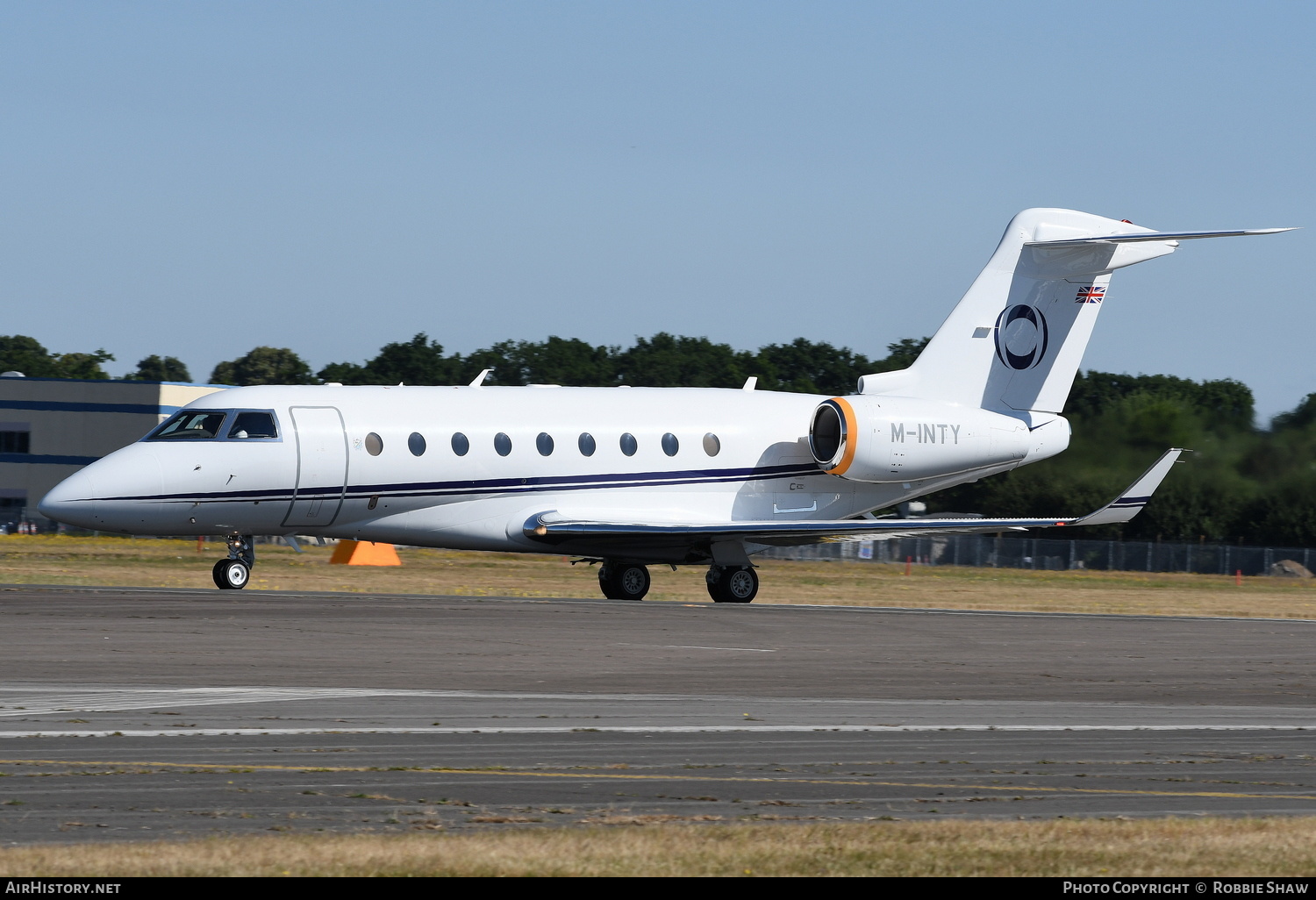 Aircraft Photo of M-INTY | Gulfstream Aerospace G280 | AirHistory.net #481620