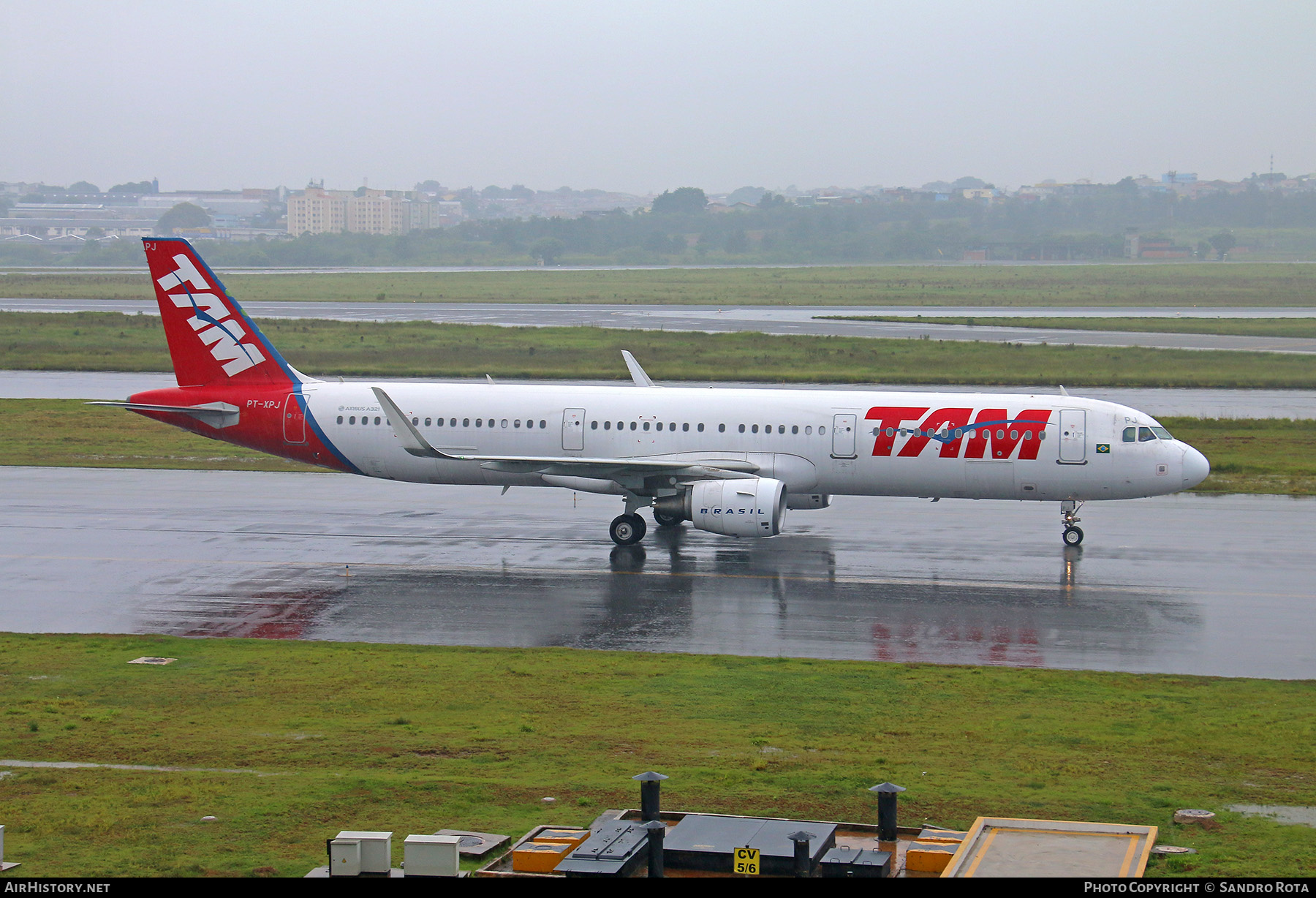 Aircraft Photo of PT-XPJ | Airbus A321-211 | TAM Linhas Aéreas | AirHistory.net #481659