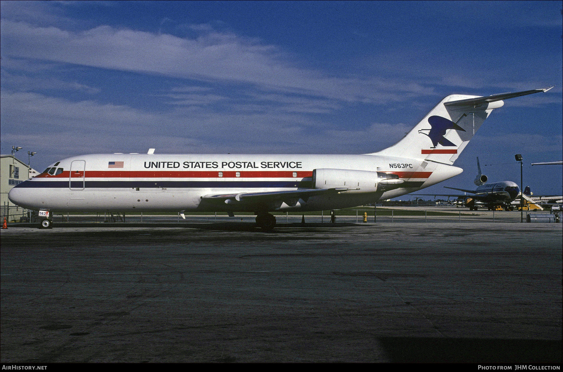 Aircraft Photo of N563PC | McDonnell Douglas DC-9-15MC | United States Postal Service | AirHistory.net #481757