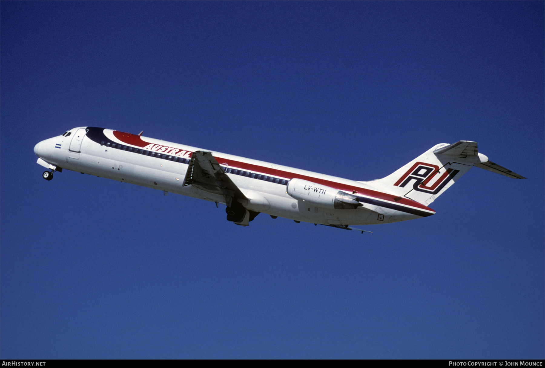 Aircraft Photo of LV-WTH | McDonnell Douglas DC-9-31 | Austral Líneas Aéreas | AirHistory.net #481815