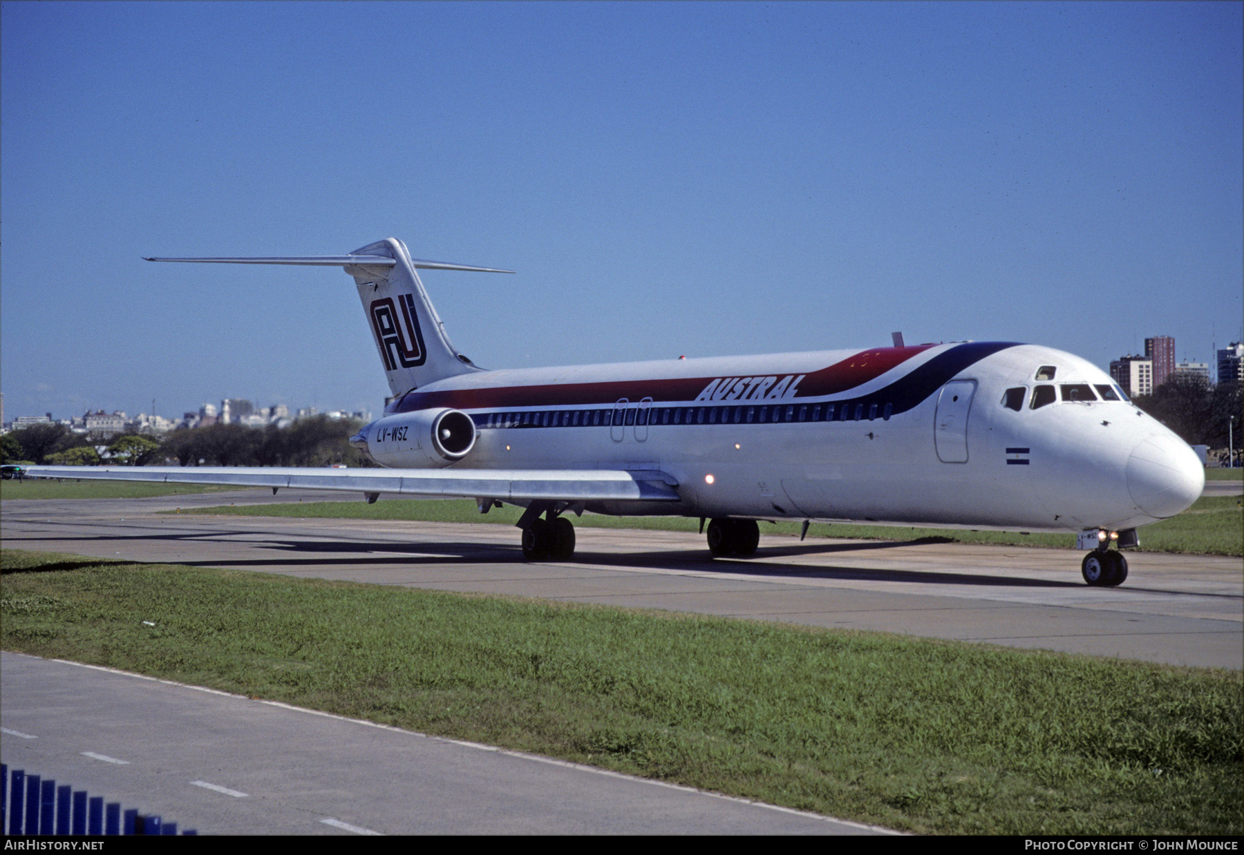 Aircraft Photo of LV-WSZ | McDonnell Douglas DC-9-31 | Austral Líneas Aéreas | AirHistory.net #481816