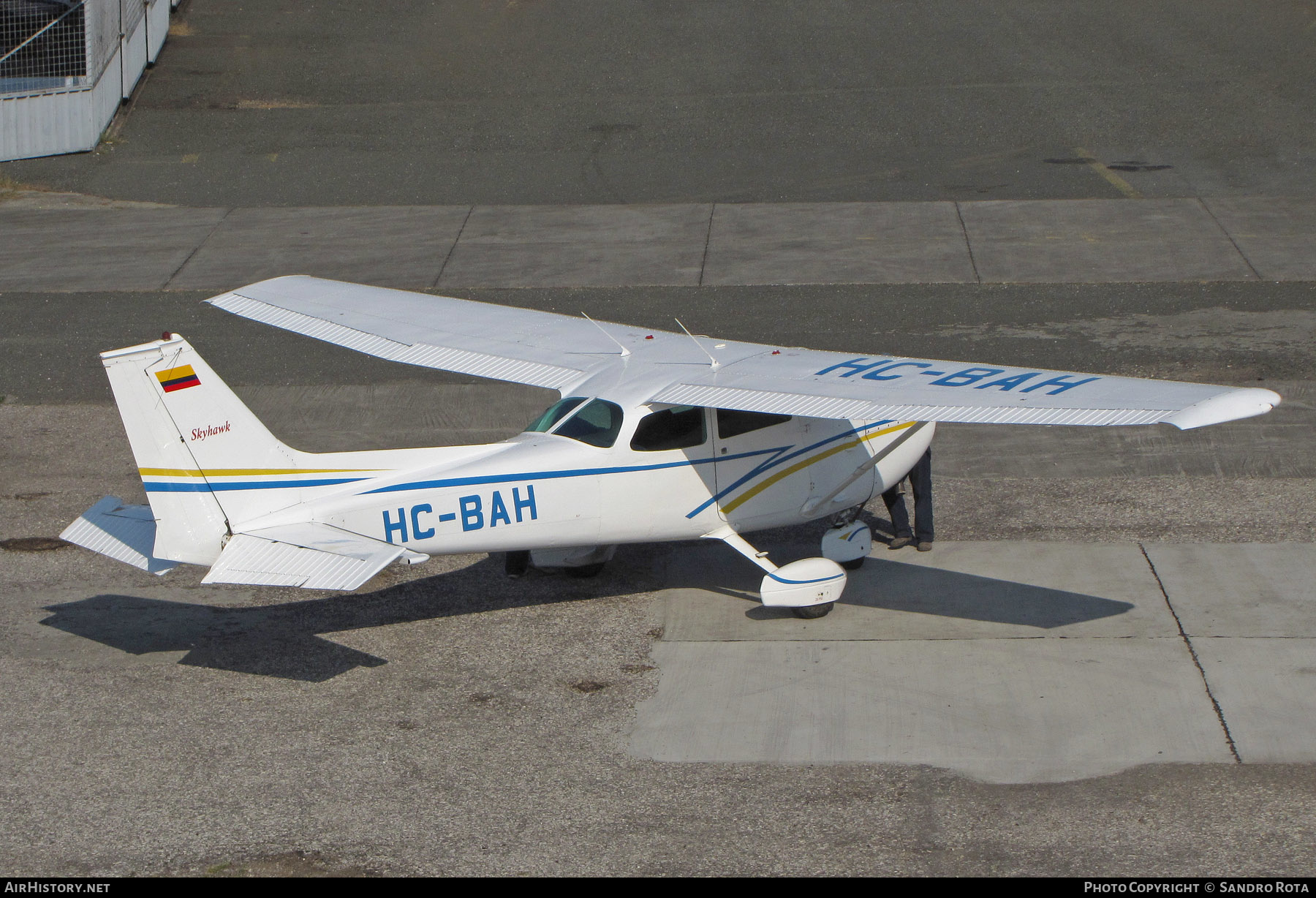 Aircraft Photo of HC-BAH | Cessna 172M | AirHistory.net #481914
