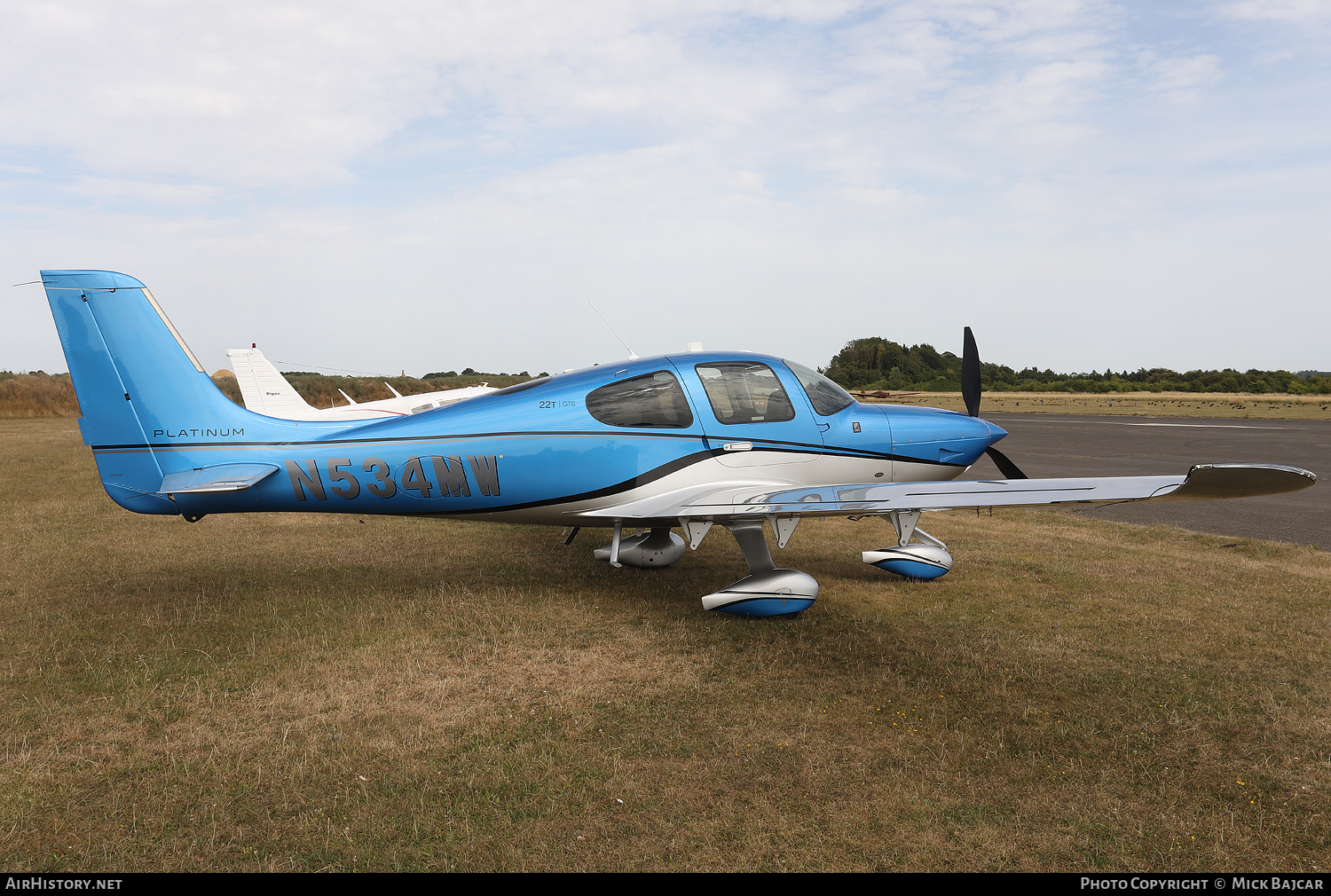 Aircraft Photo of N534MW | Cirrus SR-22T G6-GTS Platinum | AirHistory.net #482013