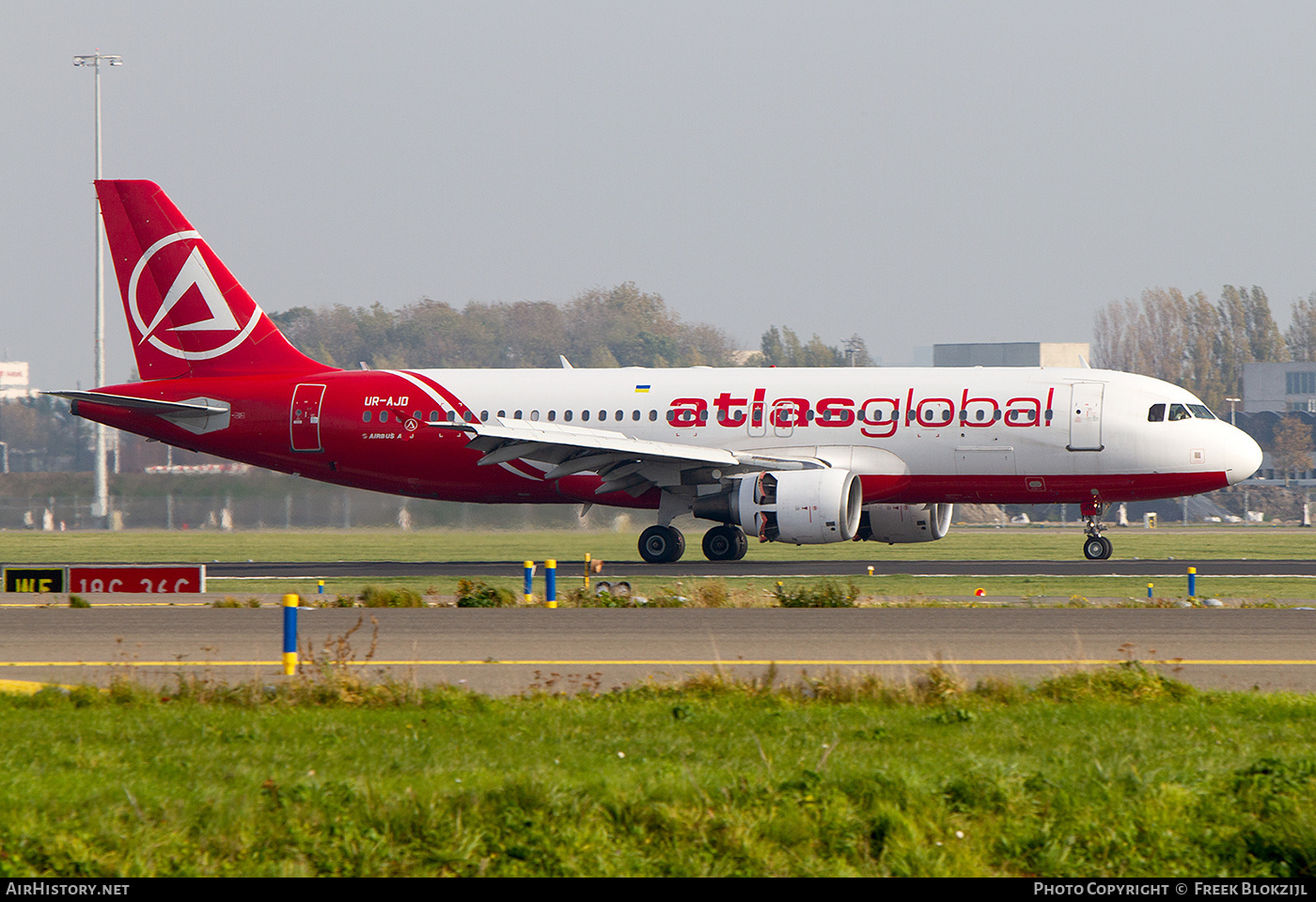 Aircraft Photo of UR-AJD | Airbus A320-214 | AtlasGlobal Airlines | AirHistory.net #482022