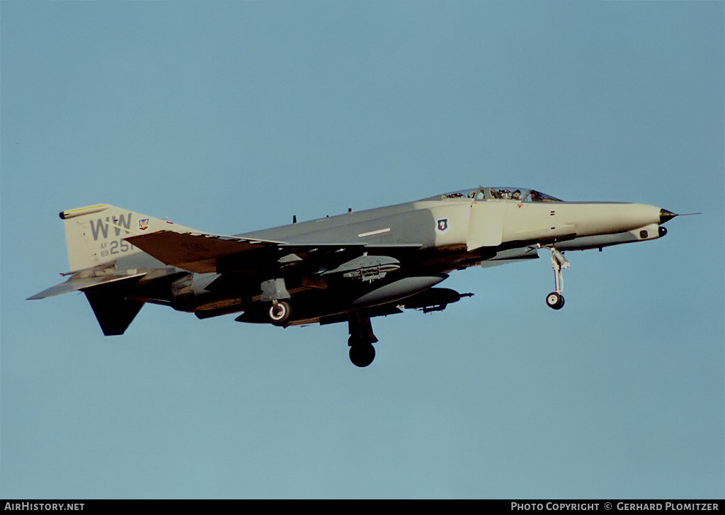 Aircraft Photo of 69-0251 | McDonnell Douglas F-4G Phantom II | USA - Air Force | AirHistory.net #482062