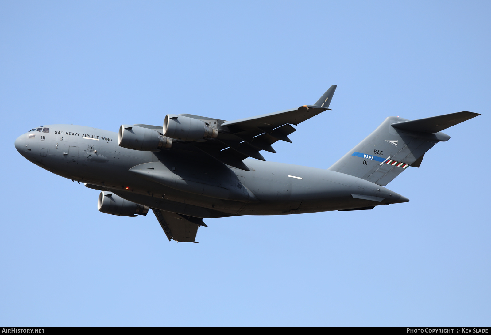 Aircraft Photo of 01 | Boeing C-17A Globemaster III | Hungary - Air Force | AirHistory.net #482096