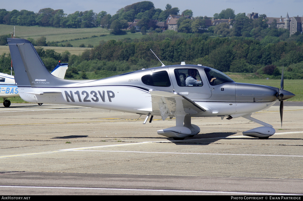 Aircraft Photo of N123VP | Cirrus SR-22T G6-GTS Platinum | AirHistory.net #482182