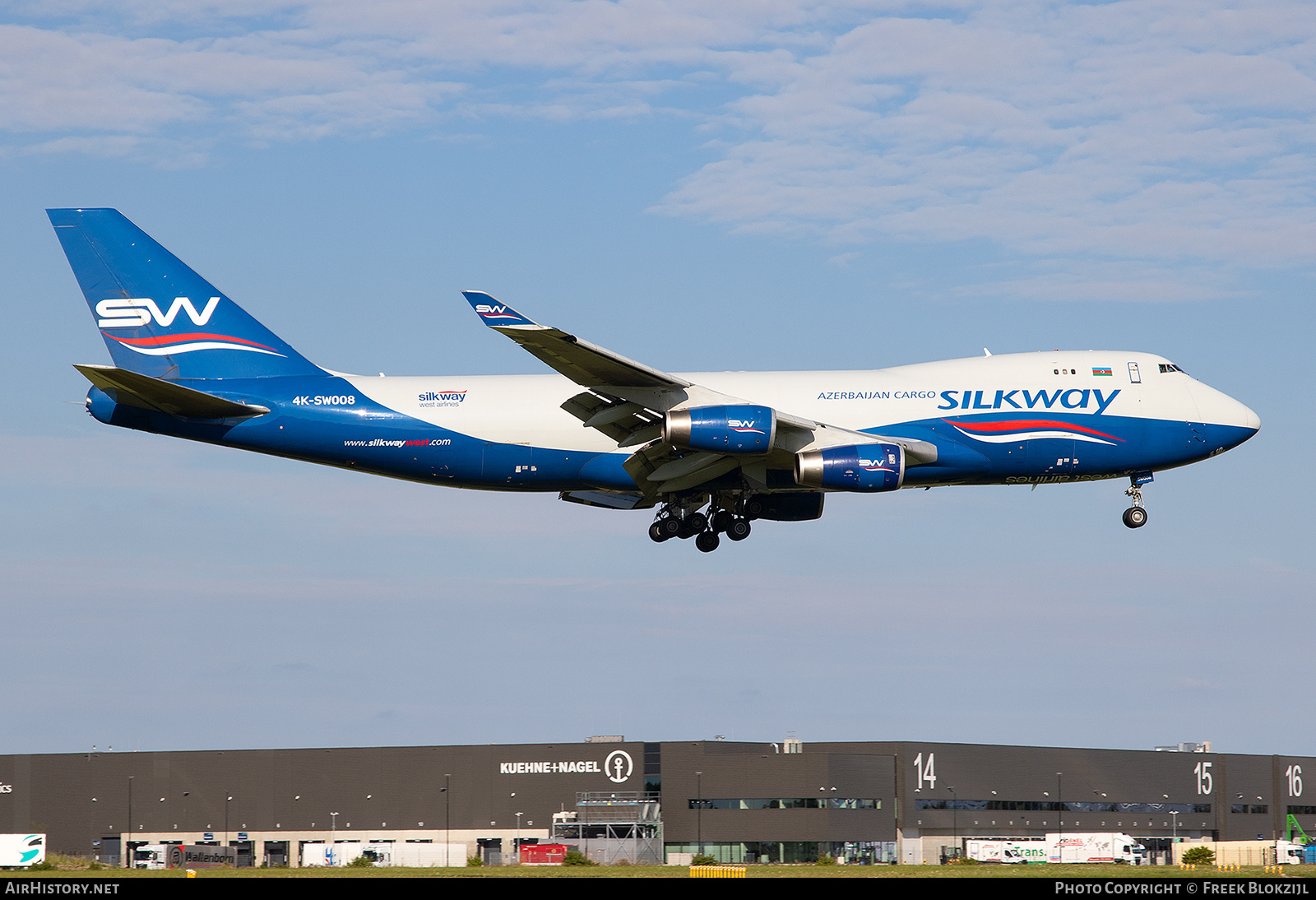 Aircraft Photo of 4K-SW008 | Boeing 747-4R7F/SCD | SilkWay Azerbaijan Cargo | AirHistory.net #482317
